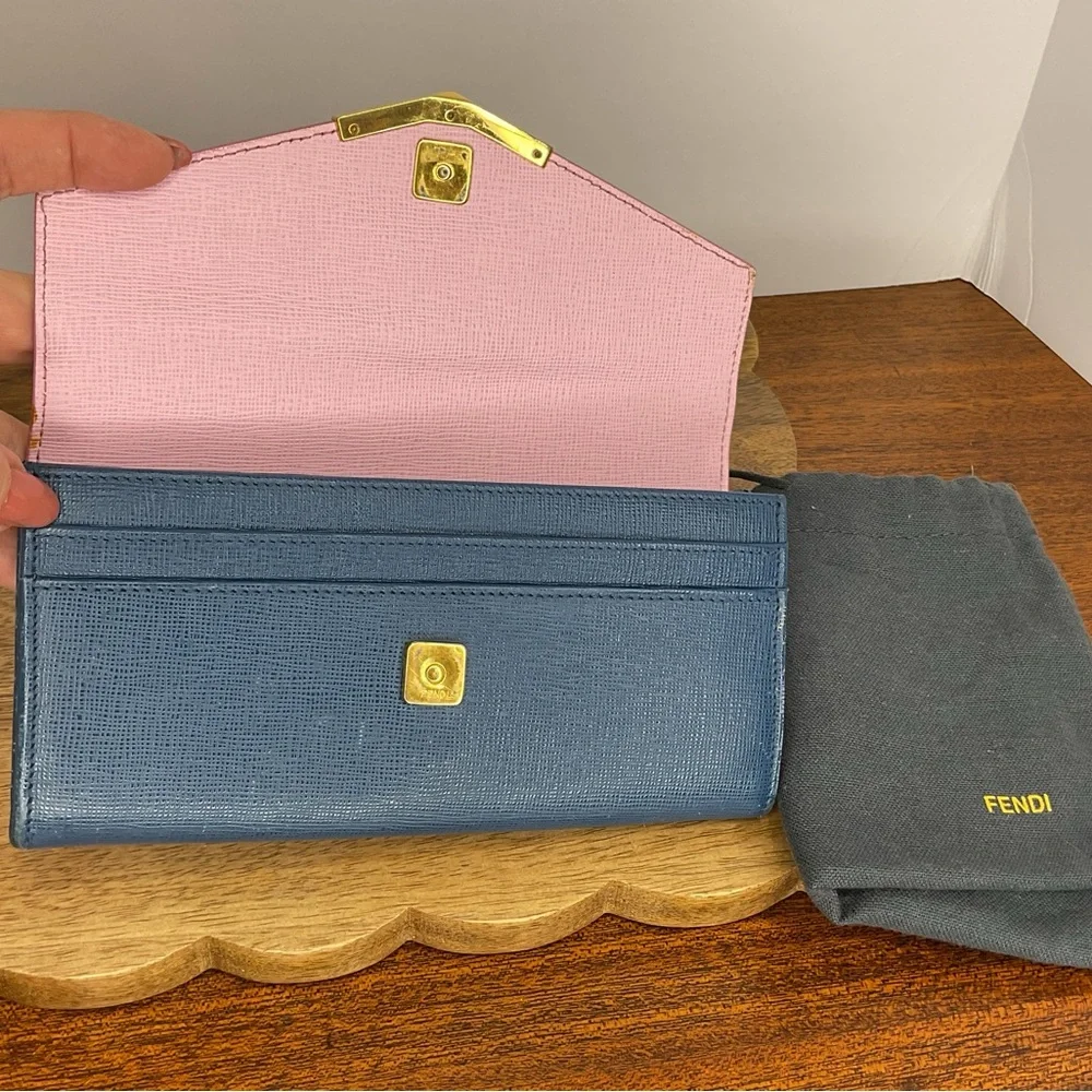 Fendi 2Jours Envelope Continental Wallet in Blush Pink and Blue Leather - Picture 3 of 15